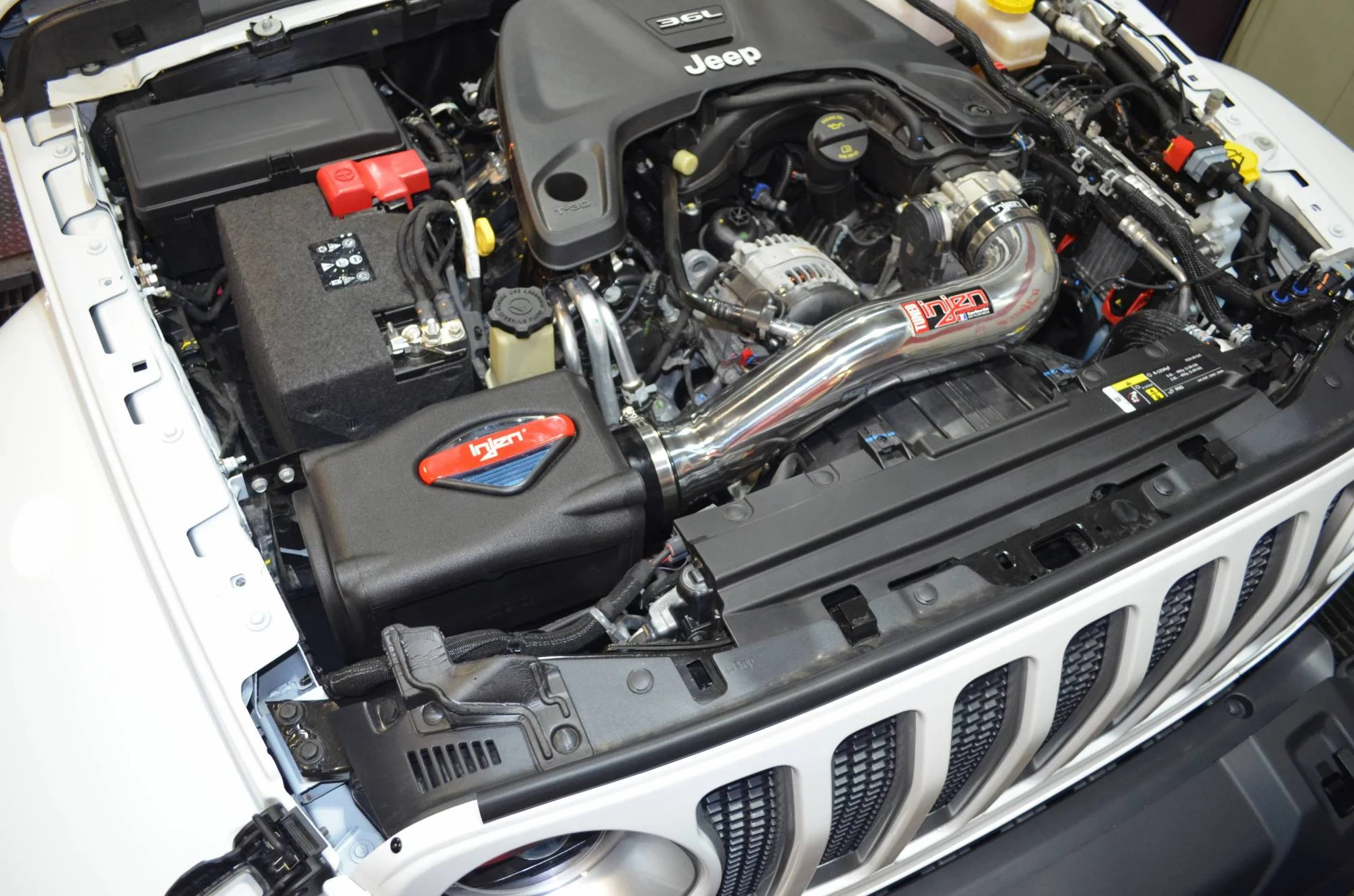 Injen PF Short Ram Air Intake Jeep Gladiator JT V6 3.6L (2020-2023) Polished or Black - Image 6