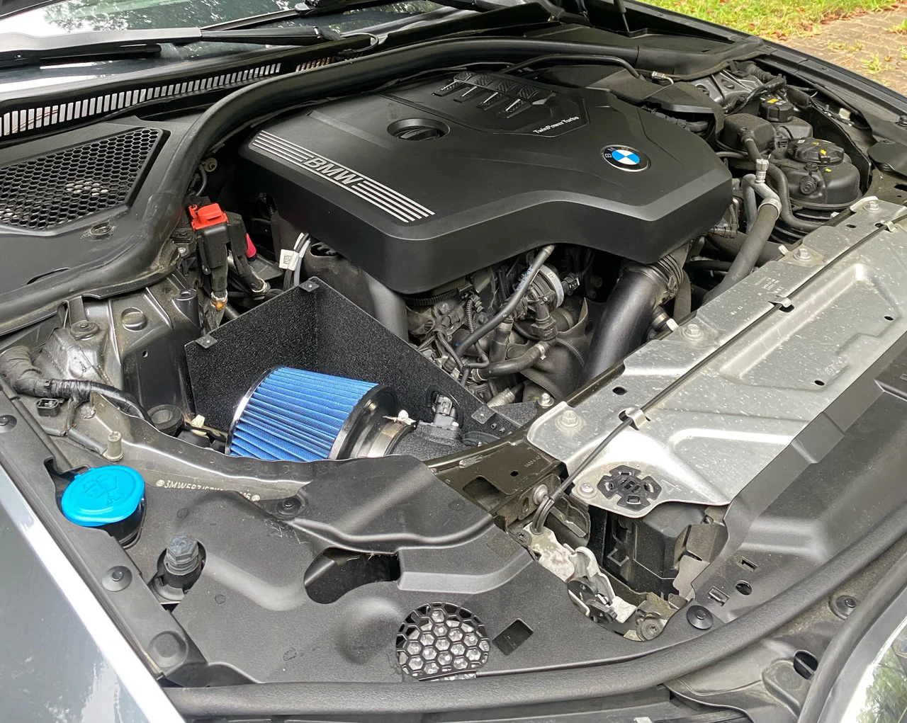 MAD Air Intake BMW 230i 330i 430i (2016-2024) G20/G22 B46 or B48 Engine - High Flow w/ Heatshied - Image 3