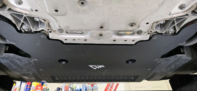 MAD Oil Cooler Skid Plate BMW F90 M5 (2017-2023) Aluminum Oil Cooler Guard - Image 6
