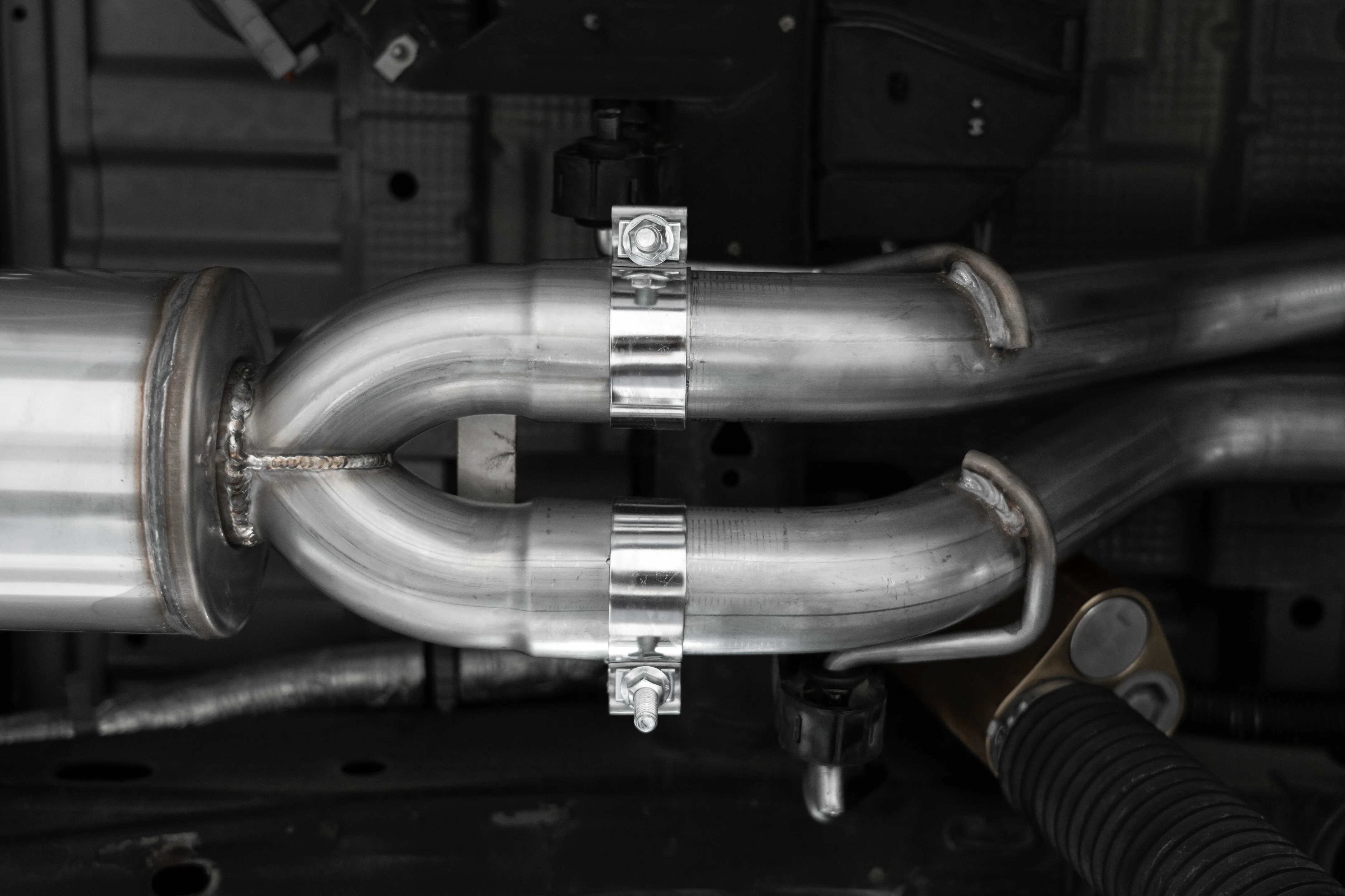 MBRP Exhaust Chevy Silverado / GMC Sierra 1500 ZR2 / AT4X 6.2L (22-24) 3" Catback Turn Down Exit - Image 2