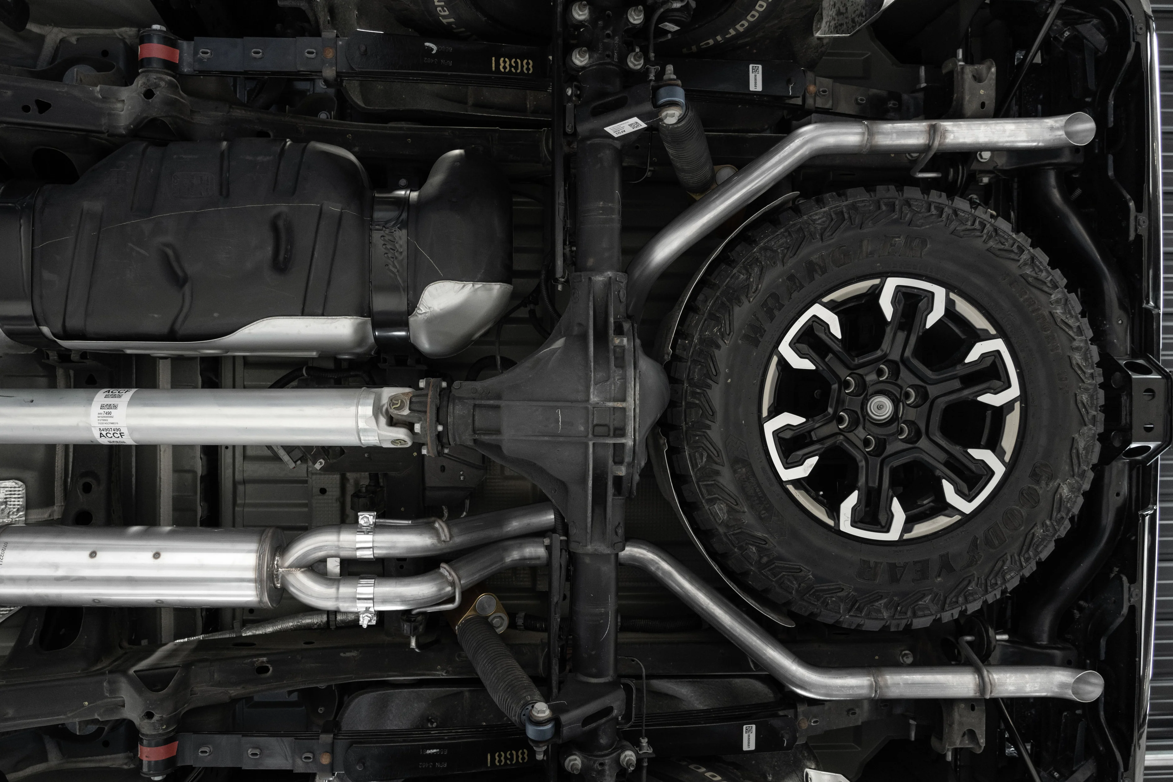 MBRP Exhaust Chevy Silverado / GMC Sierra 1500 ZR2 / AT4X 6.2L (22-24) 3" Catback Turn Down Exit - Image 3