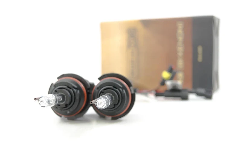 Morimoto 9004 / 9007 Bi-Xenon XB HID Bulbs 4300K / 5000K / 6000K - Image 3