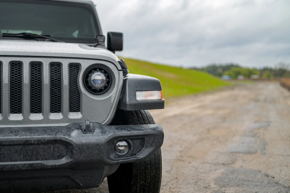 Morimoto Headlights Jeep Wrangler JL (2018-2023) Super7 - Black Housing - Image 9