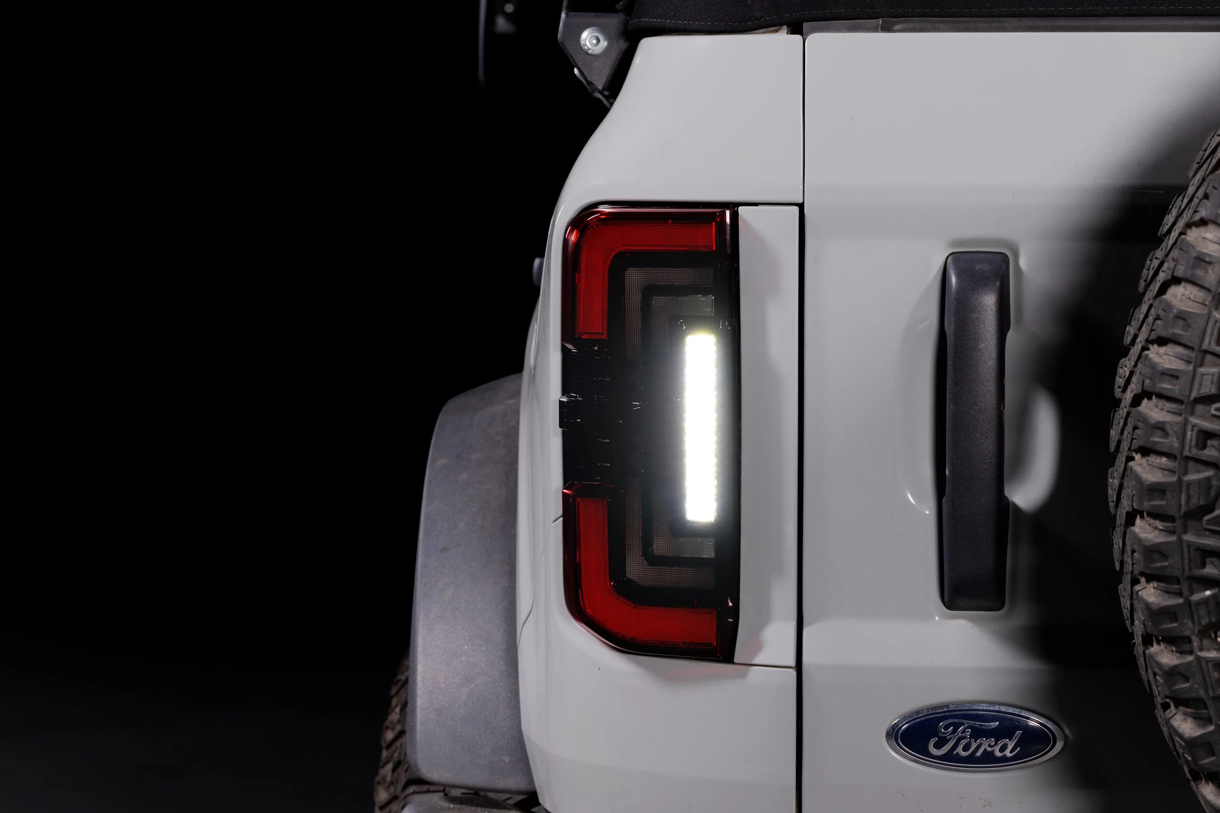 Morimoto Tail Lights for Ford Bronco (2021-2026) XB LED Low Profile with Red or Smoked Lens - Image 30