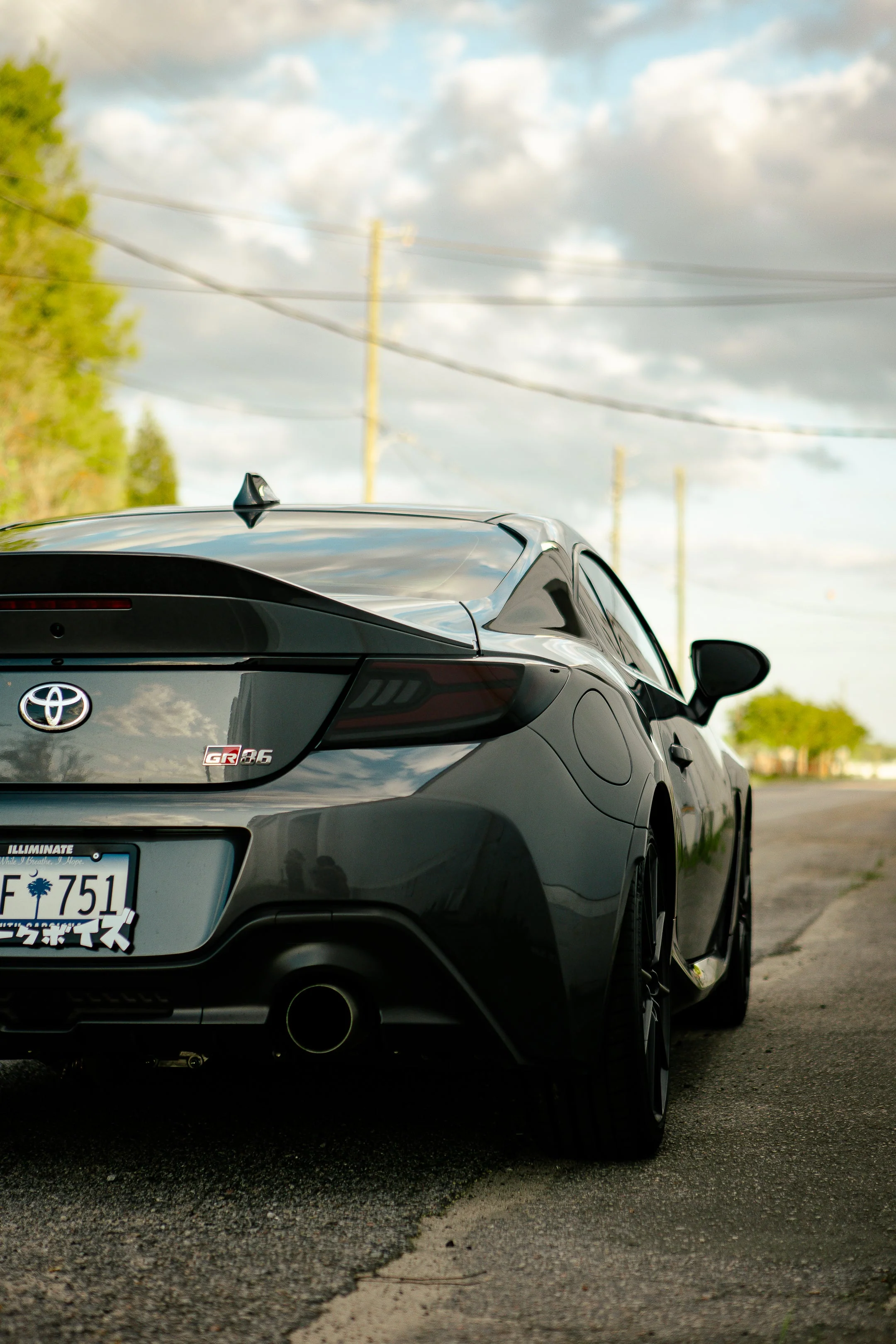 OLM LED Taillights for Subaru BRZ & Toyota GR86 (2022-2026) Raiden Style - Smoke Lens/Red Bar OLME.49016.1-SR - Image 4
