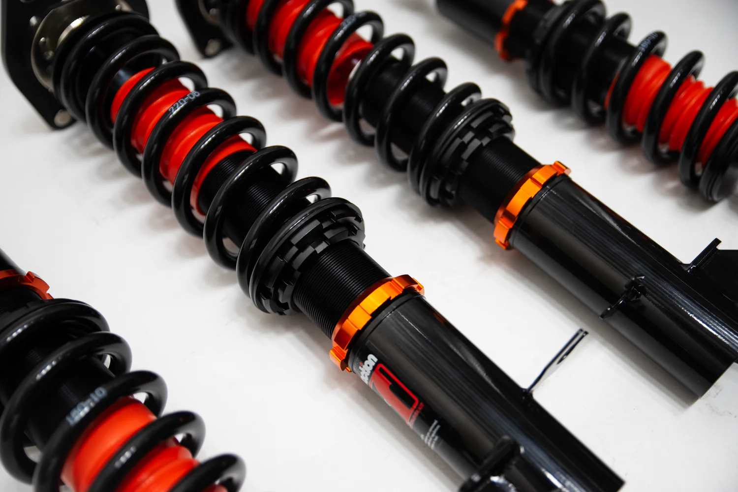 Riaction Coilovers Porsche 944 (1985.5-1991) GT-1 32 Way Adjustable w/ Front Camber Plates - Image 4