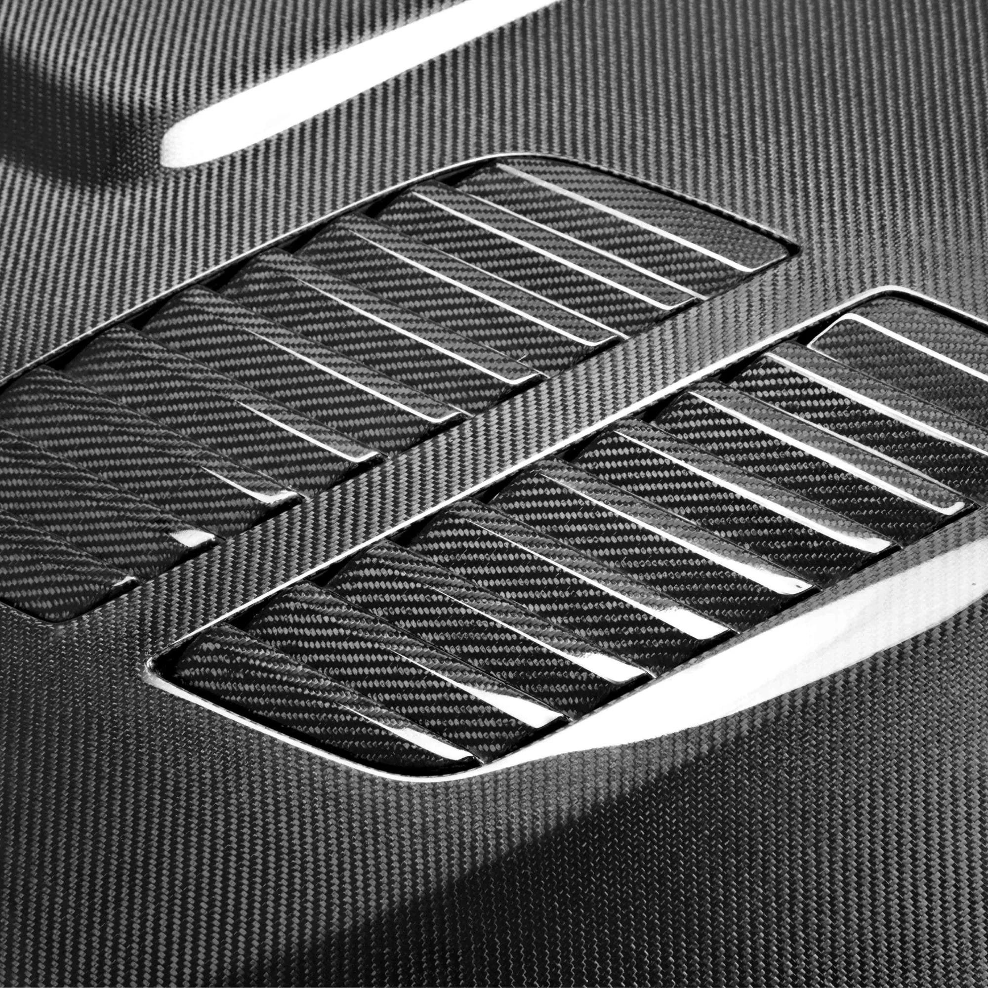 SEIBON Carbon Fiber Hood BMW 320i 328i 335i 340i 428i 430i 435i 440i (2012-2020) BM / GTR / OEM / VR / VS Style - Image 8