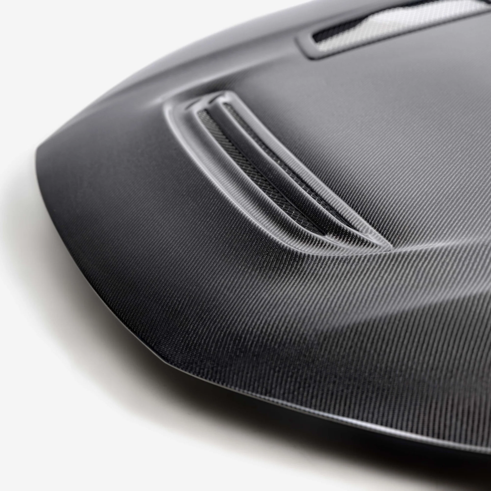 SEIBON Carbon Fiber Hood Honda Civic Type R FL5 (23-24) GT / OEM / TV Style - Image 4