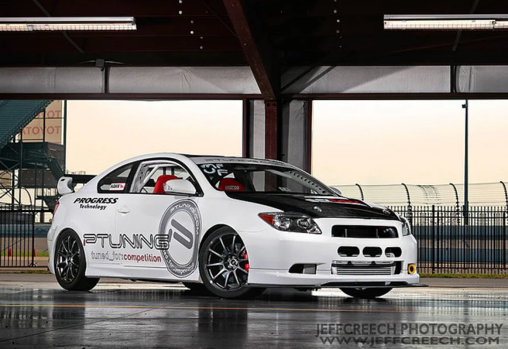 SEIBON Carbon Fiber Hood Scion tC (2005-2010) TS Vented Style - Image 7