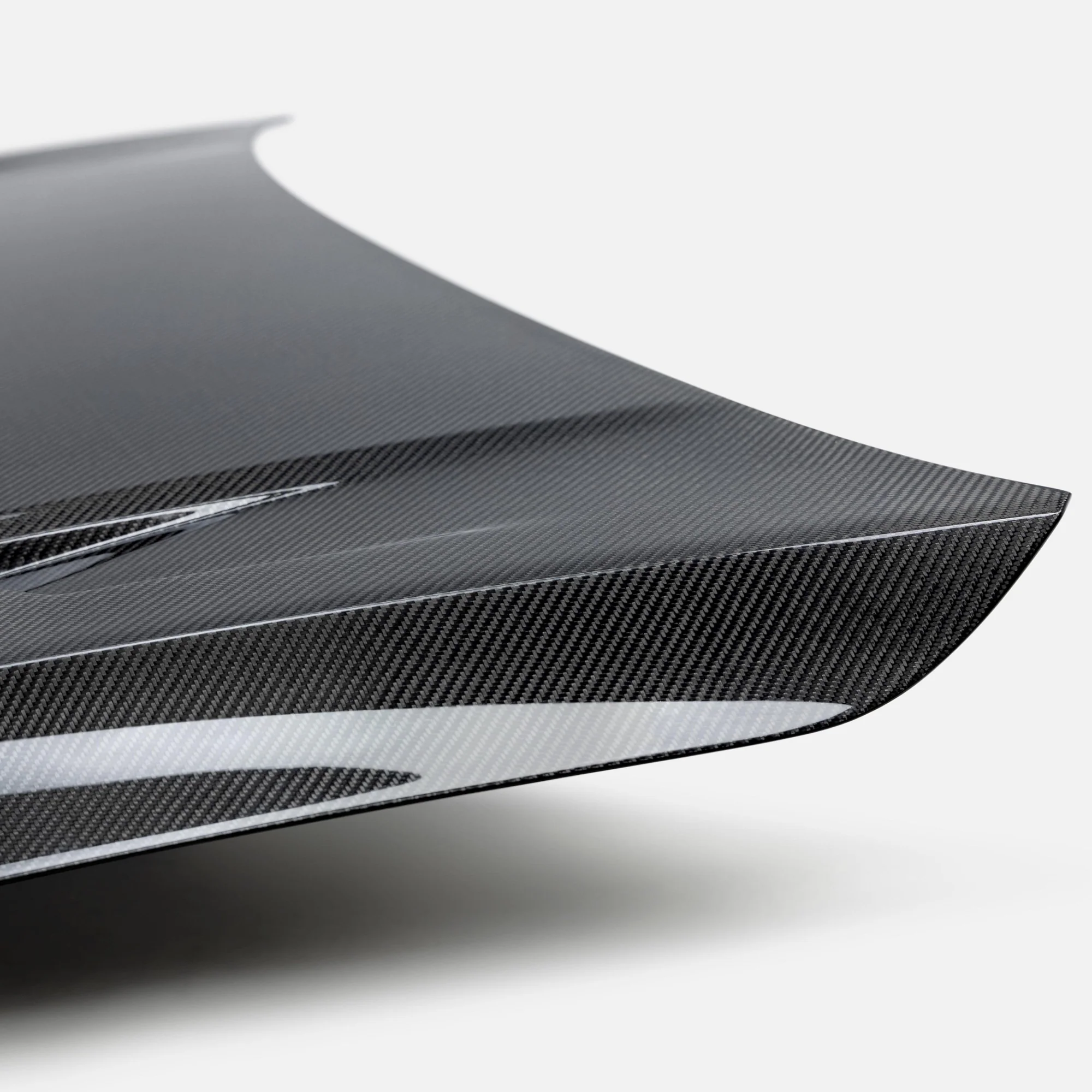 SEIBON Carbon Fiber Hood VW Golf MK8 (2022) OEM / DV / TM Style - Image 15