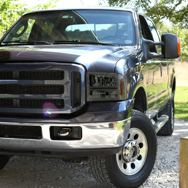 Spec-D Headlights Ford F250 / F350/ F450 / F550 Super Duty (2005-2007) OE Style w/ Dual LED C-Bar - Chrome or Black - Image 20