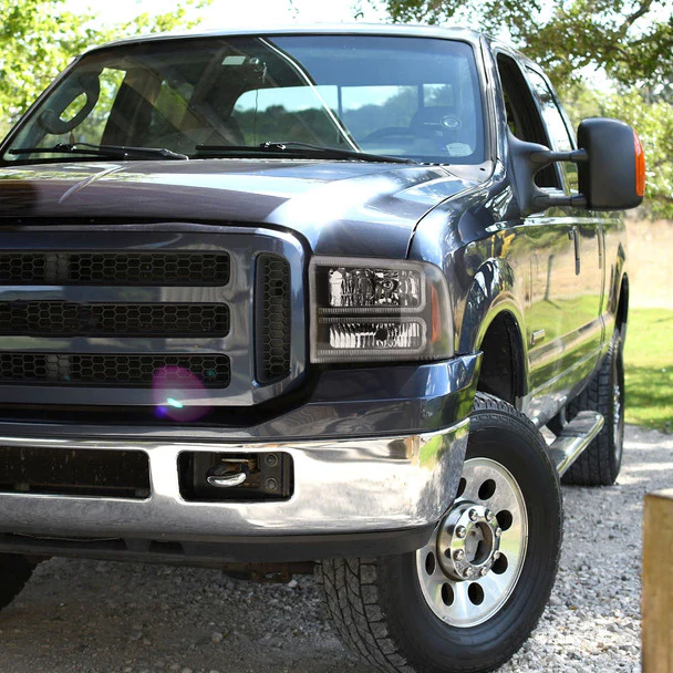 Spec-D Headlights Ford F250 / F350/ F450 / F550 Super Duty (2005-2007) OE Style w/ Dual LED C-Bar - Chrome or Black - Image 30