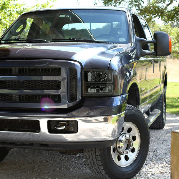 Spec-D Headlights Ford F250 / F350/ F450 / F550 Super Duty (2005-2007) OE Style w/ Dual LED C-Bar - Chrome or Black - Image 39