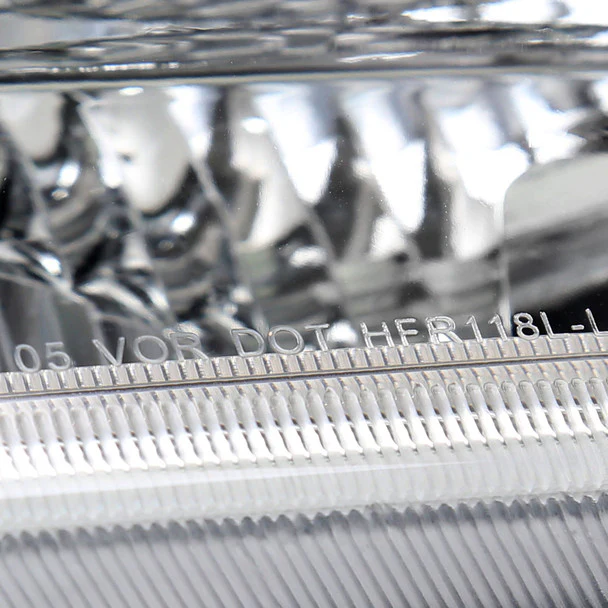 Spec-D Headlights Ford F250 / F350/ F450 / F550 Super Duty (2005-2007) OE Style w/ Dual LED C-Bar - Chrome or Black - Image 7