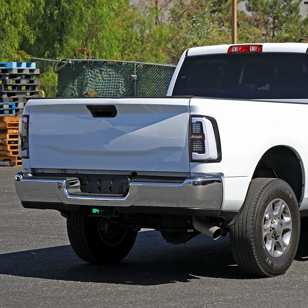 Spec-D Tail Lights RAM 2500 3500 (19-24) Full LED Black or Glossy Black Housing w/ Sequential Turn Signals - Image 9