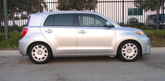 Tanabe Lowering Springs Scion xD (08–13) Toyota Yaris (07–11) TDF121 - 1.9" Front / 2.2" Rear Drop - Image 2