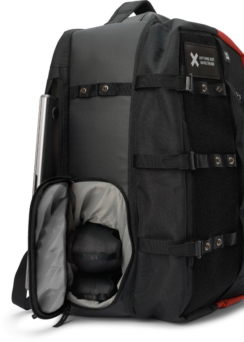 USWE Buddy 40K Athlete Gear Pack Black/Red Backpack - Image 5