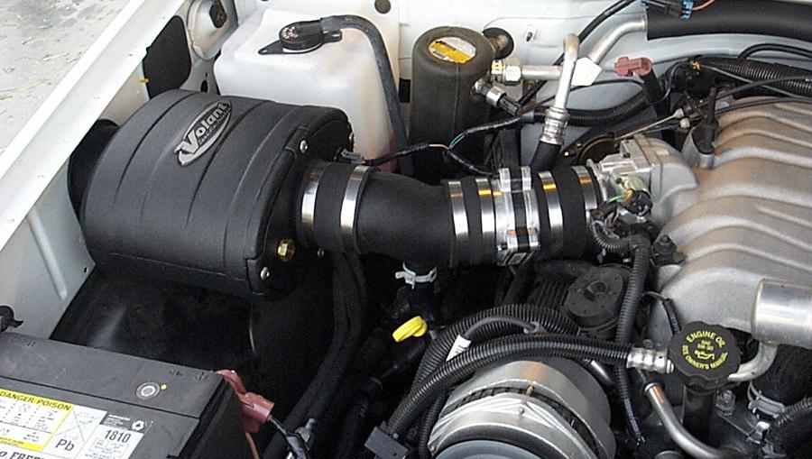 Volant Closed Box Air Intake Chevy C/K 2500/3500 7.4L V8 (96-00) Oiled Air Filter - Image 2