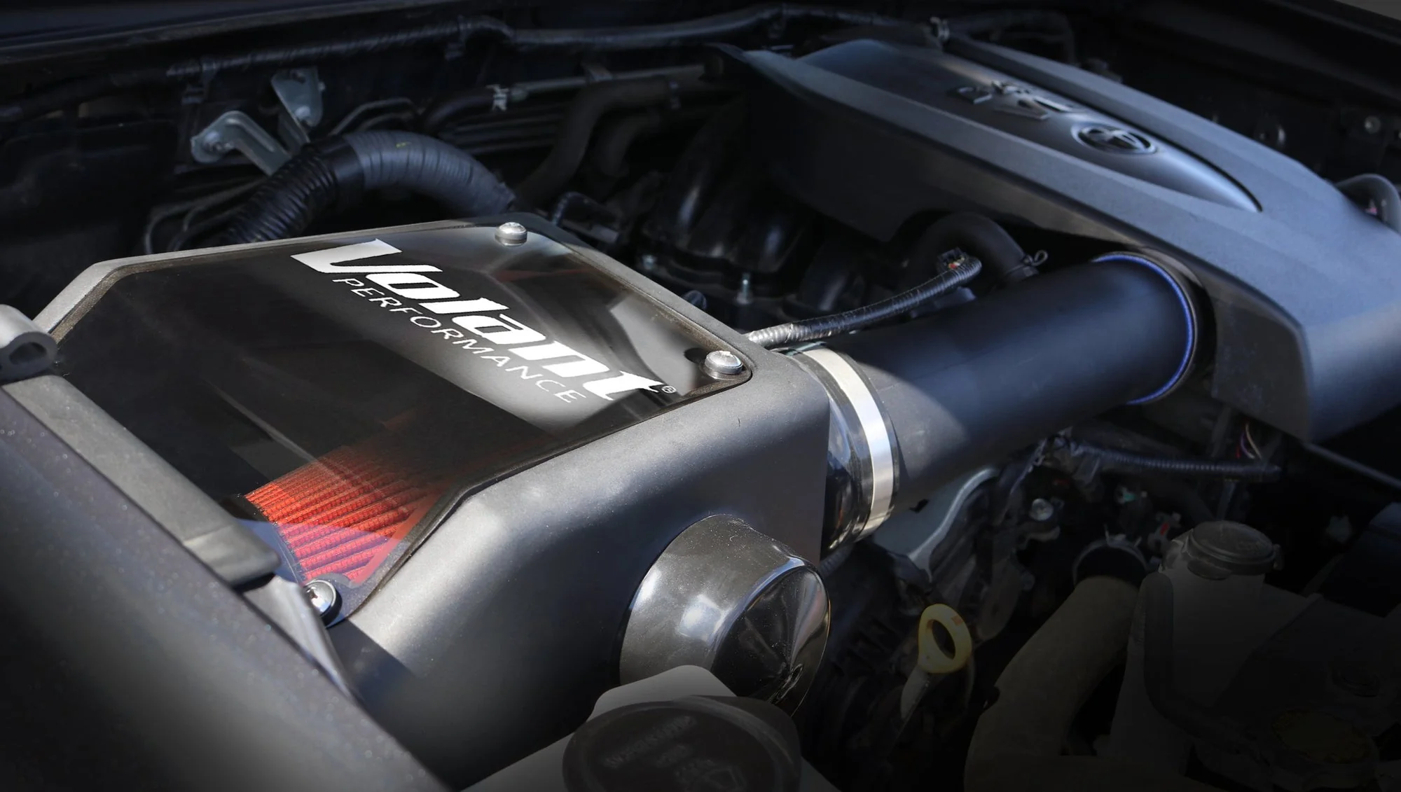 Volant Closed Box Air Intake Toyota Tacoma 3.5L V6 (16-22) PowerCore / Oiled / DryTech Air Filter - Image 2