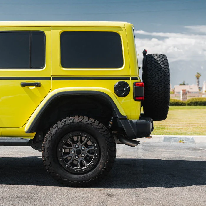 Xprite Gas Cap Cover Jeep Wrangler JL (2018-2022) with Simulated Key Latch - Image 9